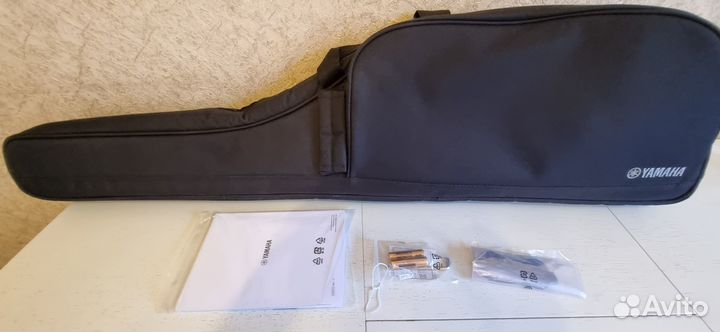 Эл. акустическая гитара Silent Yamaha SLG200S