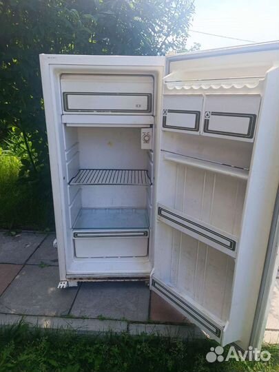 Холодильник бу