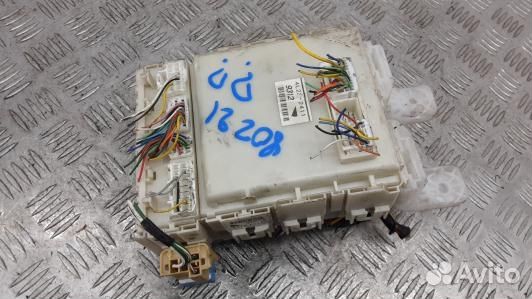 Блок предохранителей toyota prius XW20 (80Z21M102)