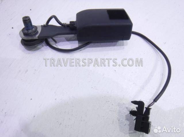 Замок заднего ремня безопасности