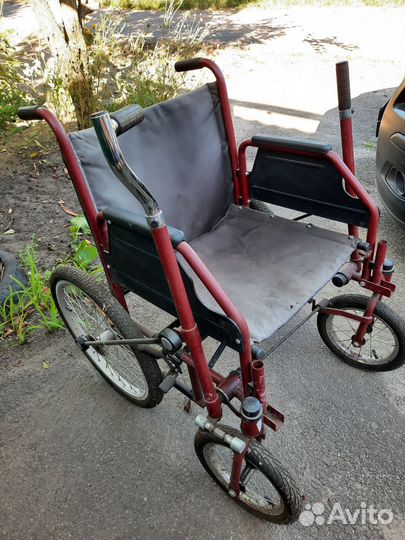 Инвалидное кресло-коляска