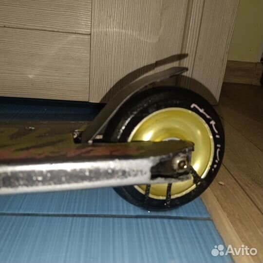 Трюковой самокат