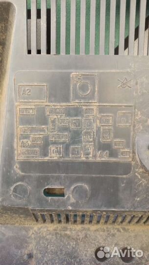 Крышка задняя на телевизор Рассвет 40тб-301