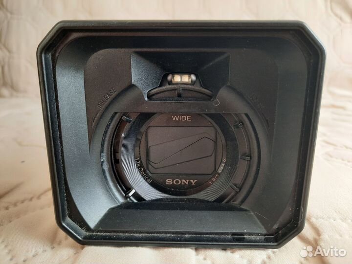 Sony HDR-PJ650