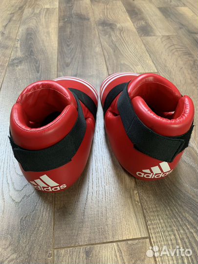 Футы для тхэквондо Adidas (размер М)