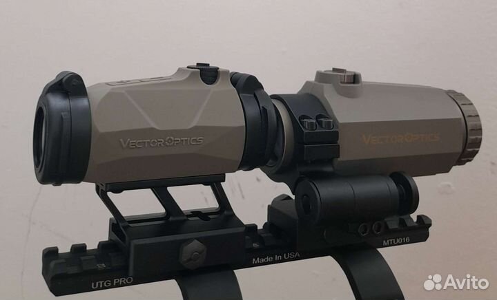 Коллиматорный прицел военной серии Vector optics