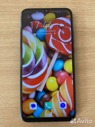 HONOR 20e, 4/64 ГБ
