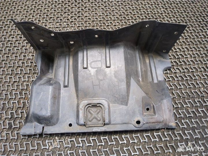 Пластик кузовной Peugeot 4007, 2007