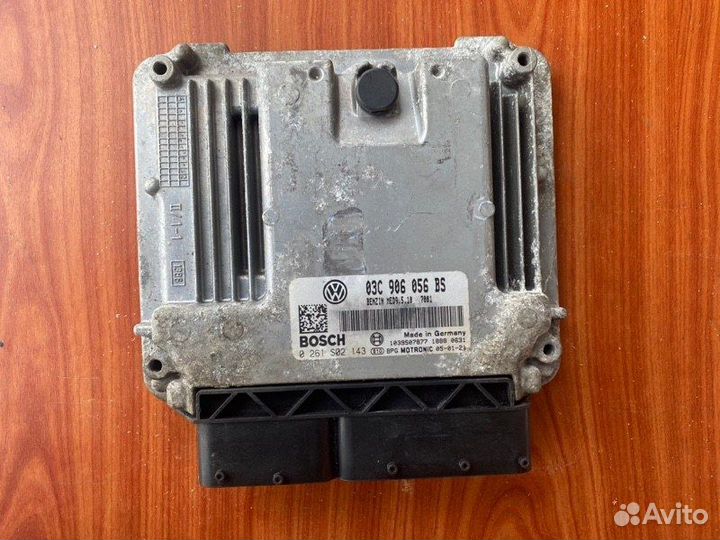 Блок управления двигателем Skoda Octavia A5 BLF