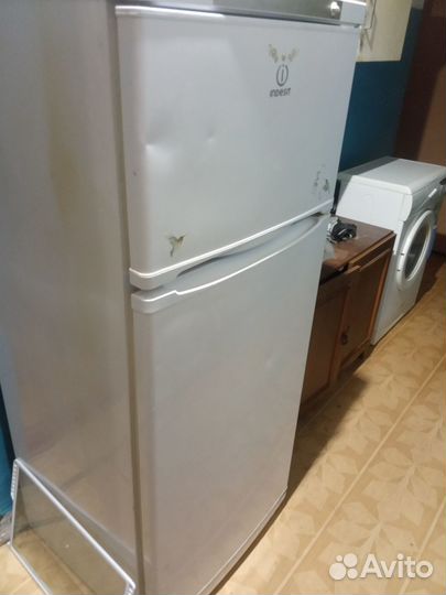 Холодильник бу