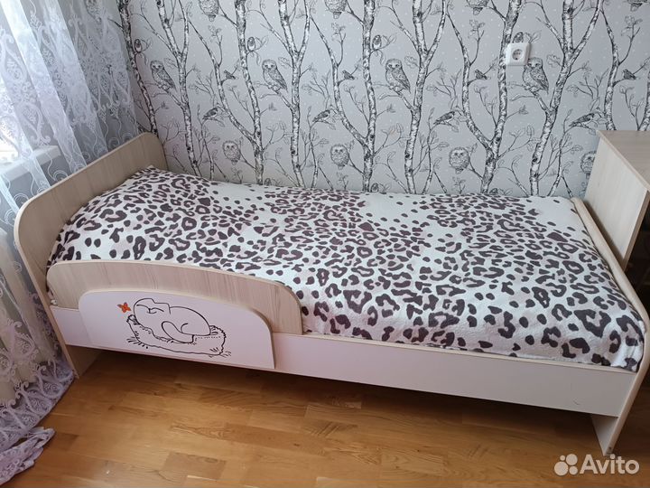 Кровать б/у