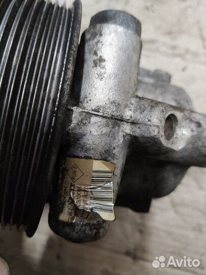 Насос гур Renault Laguna 2.0dci M9R