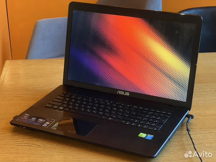 Ноутбук asus