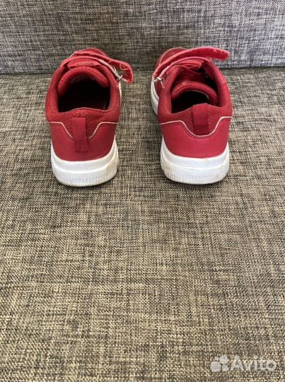 Кроссовки для девочки 33 размер