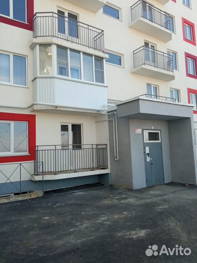 Остекление и отделка балкона