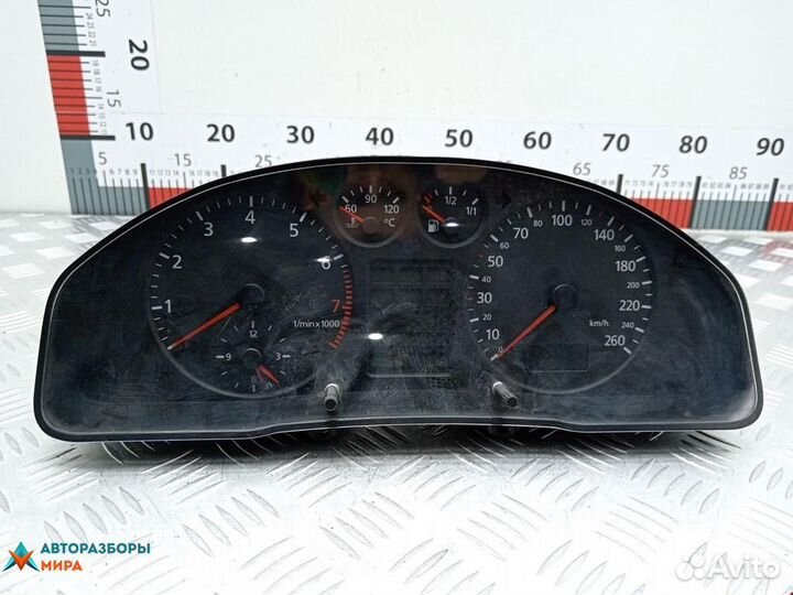 Щиток приборов (приборная панель) Audi A4 B5 1998
