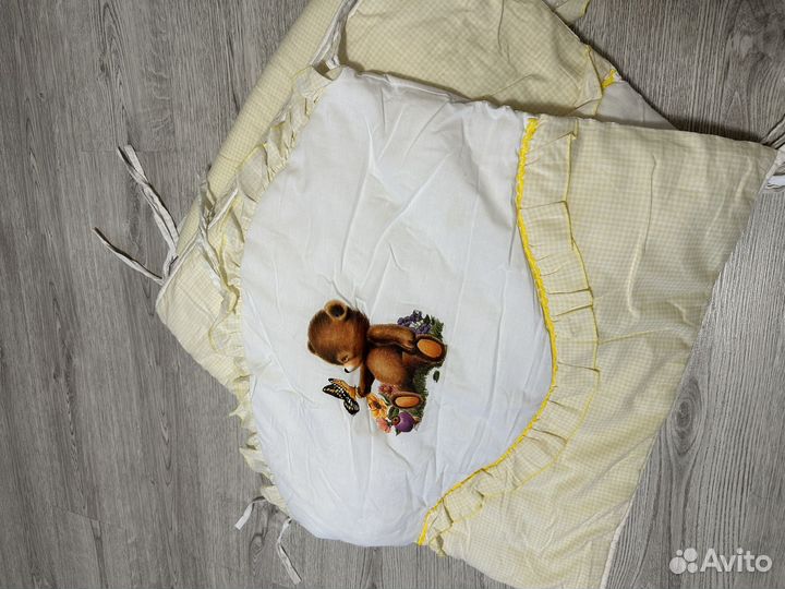 Комплект бортиков в детскую кроватку + балдахин