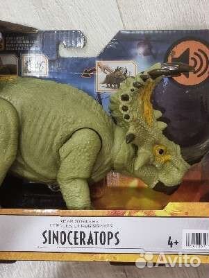 Динозавр jurassic world sinoceratops