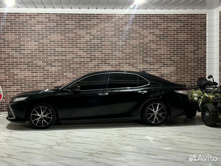 Toyota Camry 2.5 AT, 2018, 248 000 км