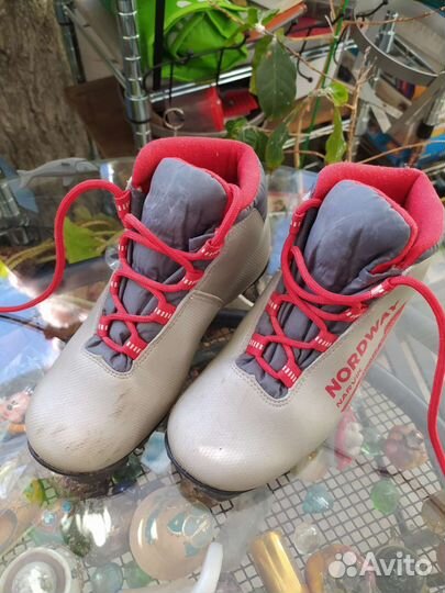 Лыжные ботинки классические 34