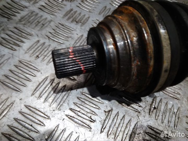 Привод Leon (05-12) /Golf 5 (03-09) / Octavia A5