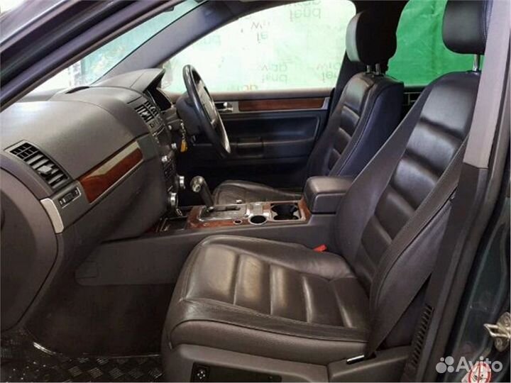 Разбор на запчасти Volkswagen Touareg 2002-2007