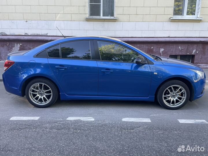 Chevrolet Cruze 1.6 МТ, 2011, 214 300 км