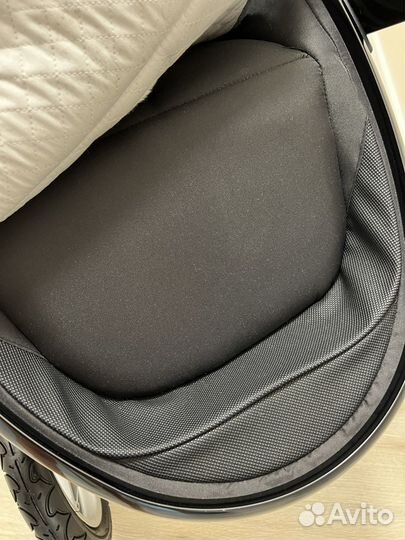 Коляска 3 в 1 Silver Cross Surf Eton Grey