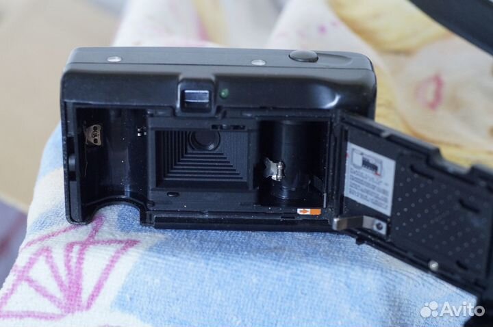 Фотоаппараты Minolta AF 101.Canon AF 7, Fujifilm