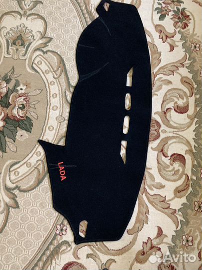 Накидка на панель (LADA Vesta)