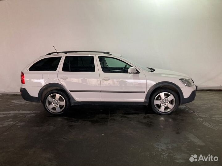 Skoda Octavia Scout 1.8 МТ, 2013, 147 603 км