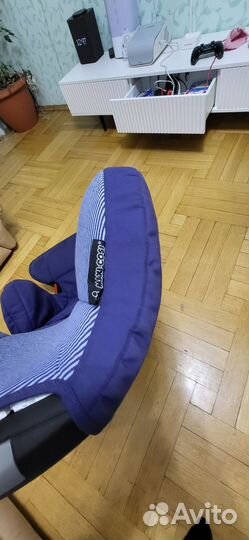 Детское кресло maxi cosi