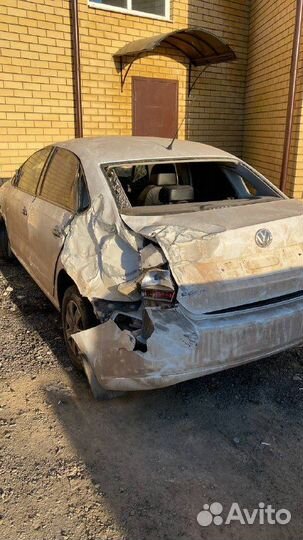 Разбор Volkswagen Polo Sedan Поло Седан 2011