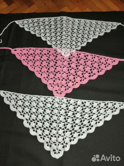 Косынка вязанная