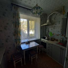 2-к. квартира, 41,8 м², 1/2 эт.