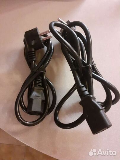 Силовой компьютерный провод