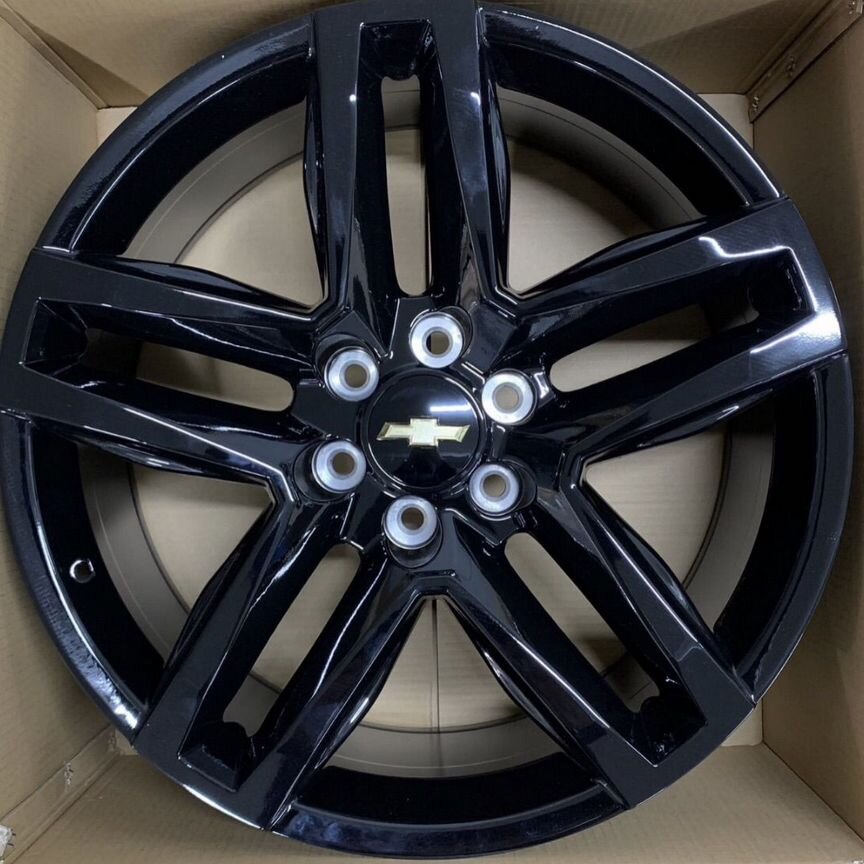 Литые диски Cadillac 9×R22 6×139.7