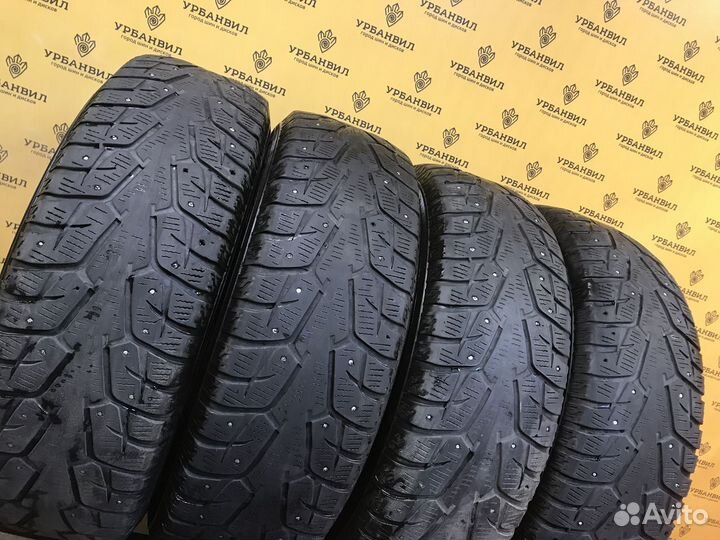 Yokohama Ice Guard Stud IG55 215/70 R15 98T