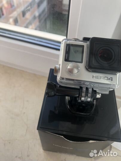 Камера GoPro Hero 4 silver с пультом