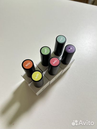 Гель лак для ногтей