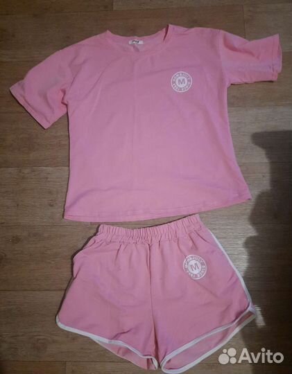 Спортивная одежда adidas бренд