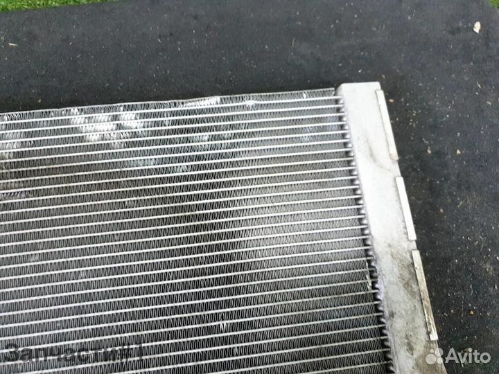Радиатор охлаждения BMW X5 E70 (2006-2013)