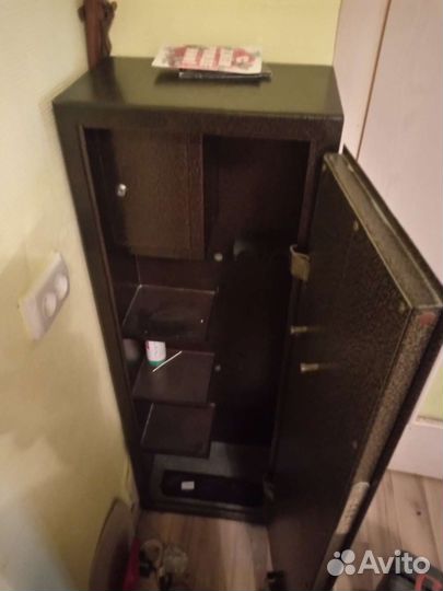 Оружейный сейф на 2 ствола