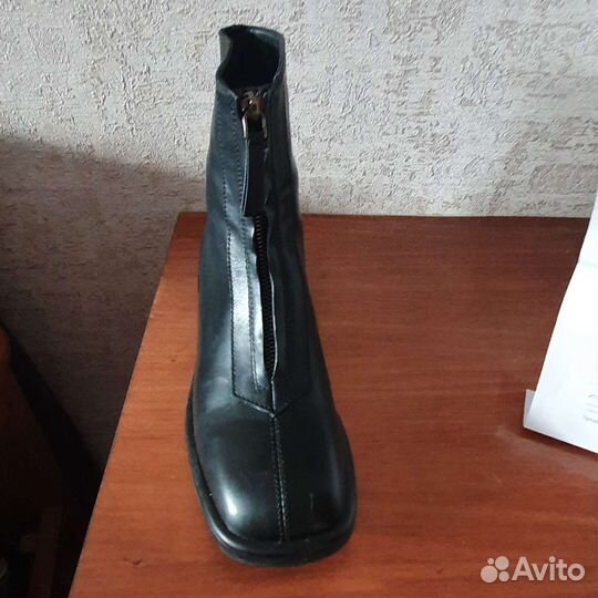 Ботинки женские 40 размер