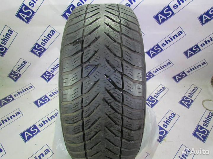 Goodyear UltraGrip+ SUV 255/60 R17 101K