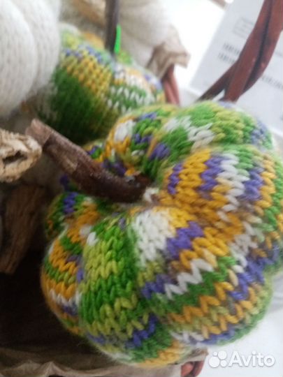 Тыквы вязаные декоративные