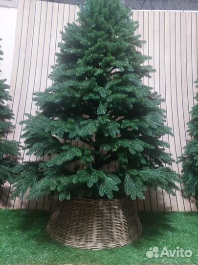 Елка искусственная