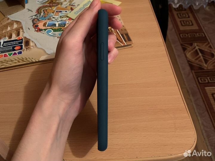 Продам чехол на айфон X(новый)