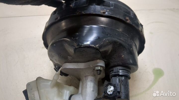 Цилиндр тормозной главный Mercedes C W203, 2002