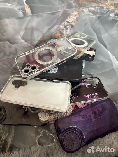 Чехол на iPhone 16